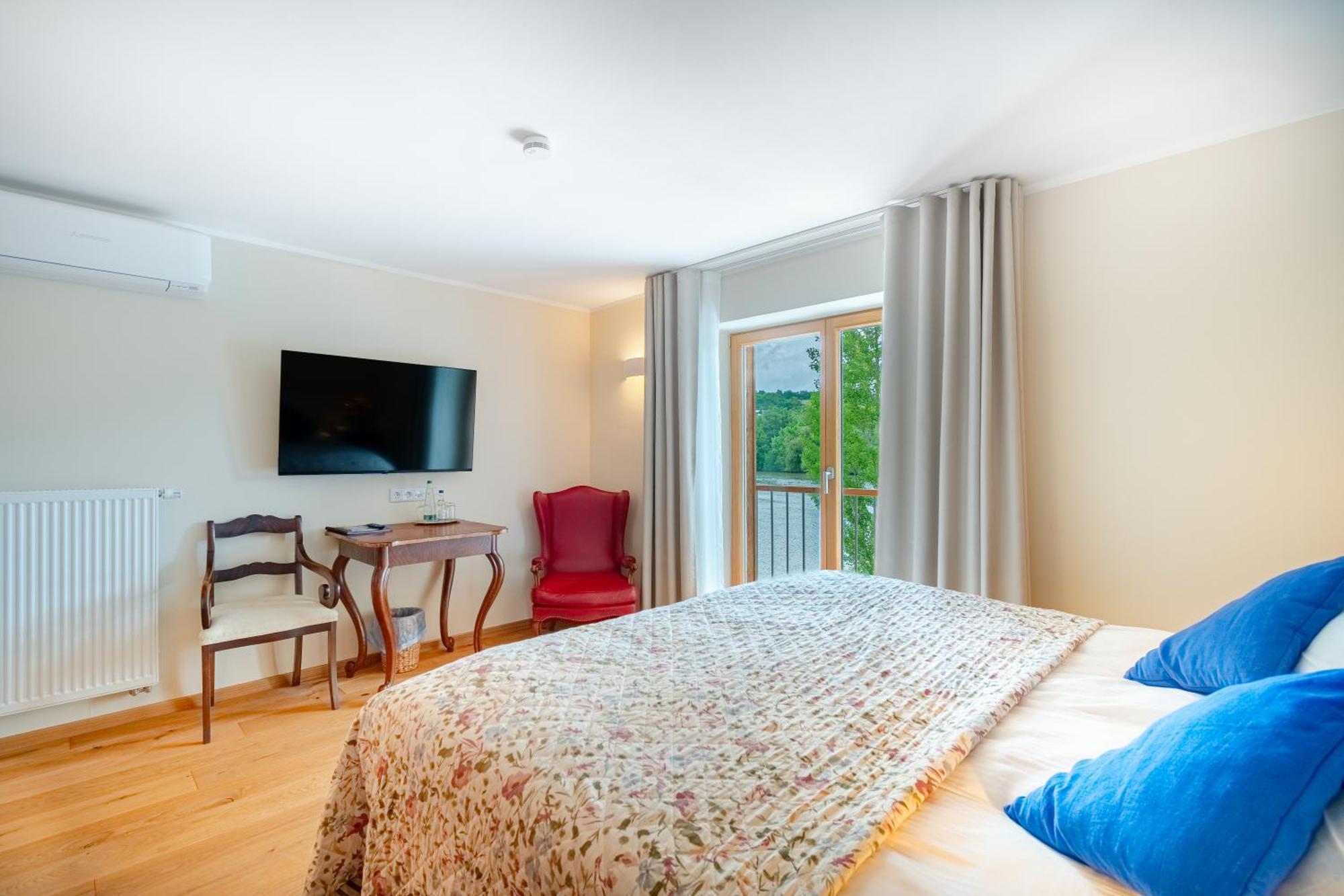 Boutique-Hotel Maroggo Margetshoechheim Екстер'єр фото